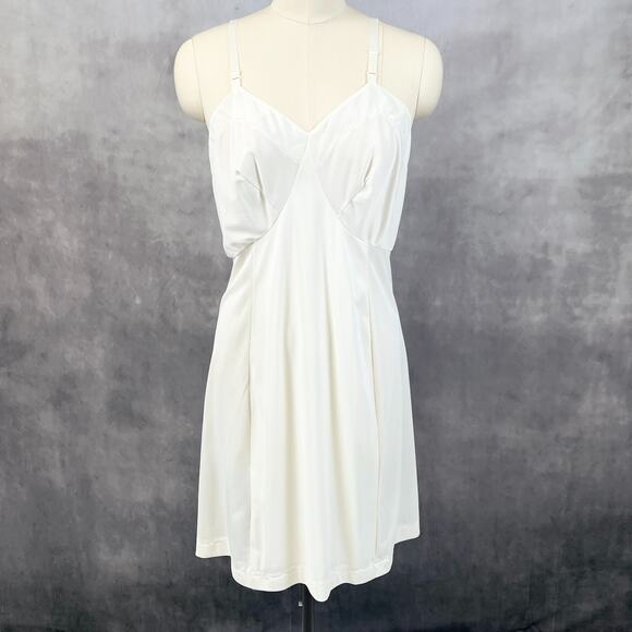 Vintage Sears Womens Slip Dress 40 M/L Nylon Lingeriecore 80s Minimalist Bridal - Picture 1 of 6
